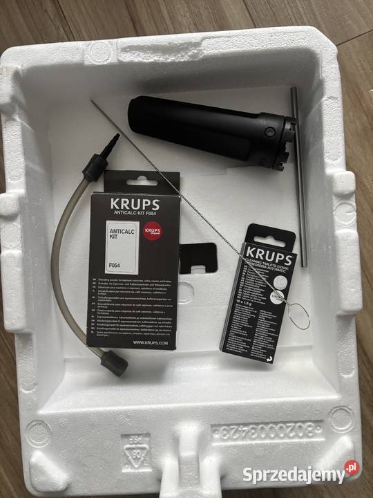 KRUPS Intuition Preference EA875U10 Komplet sprzedam