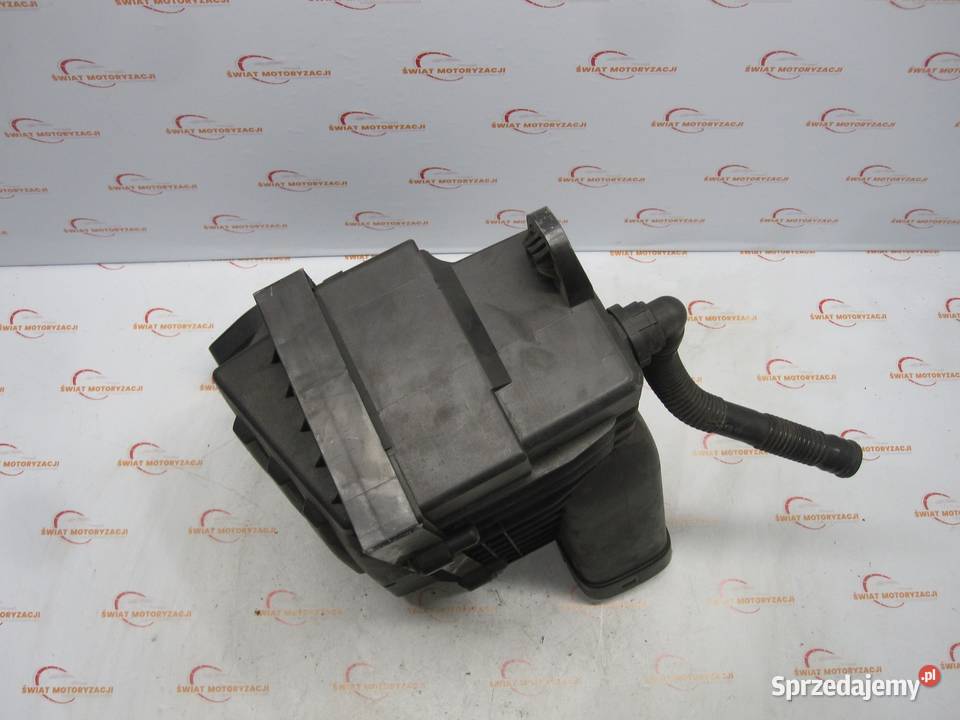 VOLKSWAGEN TIGUAN I 10r obudowa filtra powietrza osobowe Kielce sprzedam