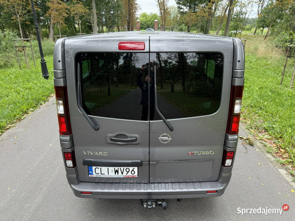 Opel Vivaro 16 CDTI 145 Led Navi Alu17 Polski autoalarm Józefkowo