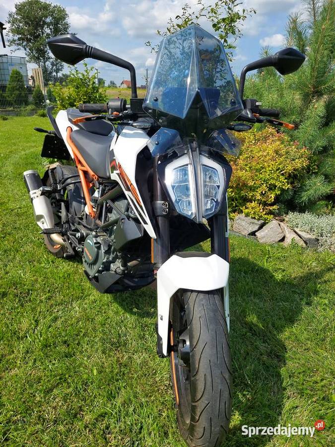 KTM DUKE 125 2018 Kat B Rok produkcji 2018 Krępa Kaszubska