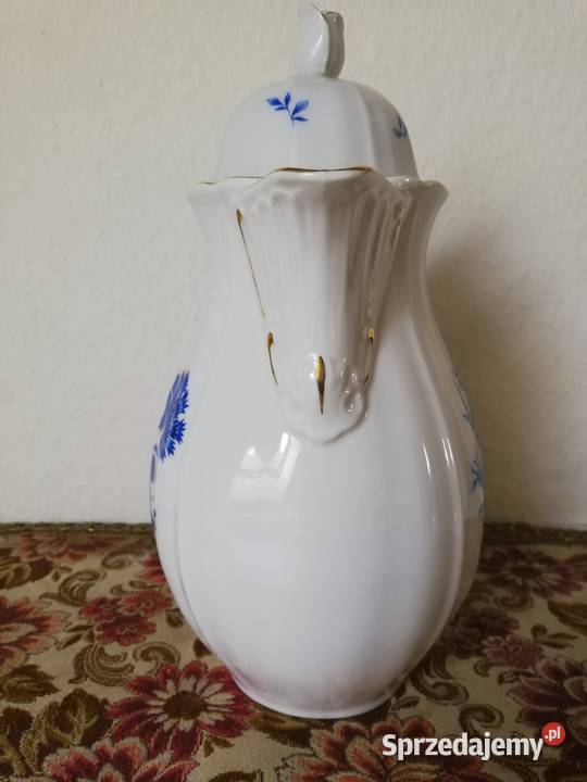 Dzbanek biało kobaltowy sygnowany Porcelana i szkło Gorlice