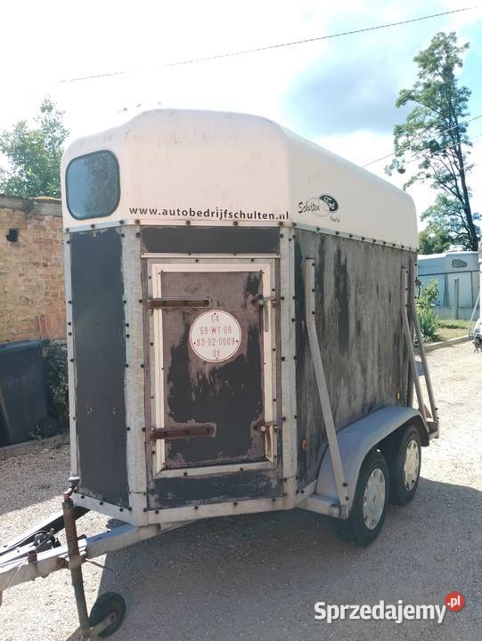 Przyczepa do przewozu dwóch koni Żerdzina