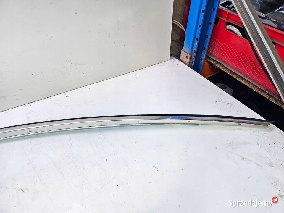 LISTWA CHROM PRAWA KAROSERYJNA AUDI A7 4G8853704 Przystajń