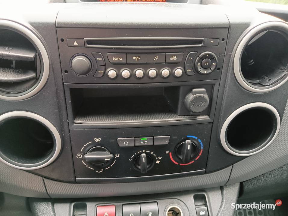 Peugeot Partner 16 HDi LONG Hak Salon Polska VAT wielkopolskie Kamionki