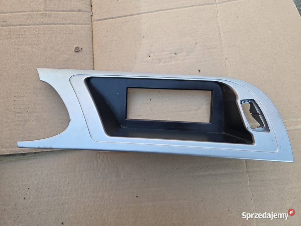 Audi A4 B8 ramka wyświetlacza dekor 8K1857186 E Rybno sprzedam