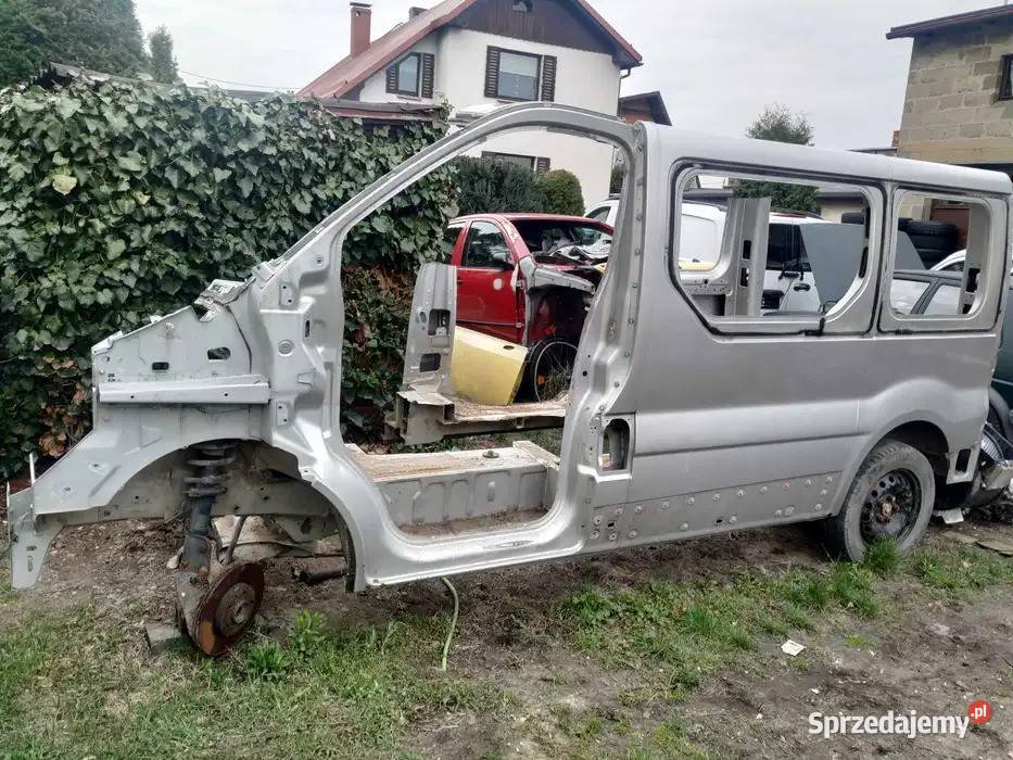 Sprzedam części karoserii Renault Trafic