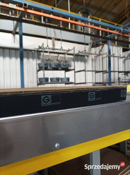 Płyty podłogi technicznej 600 x 600 x 40 mm Pieńsk