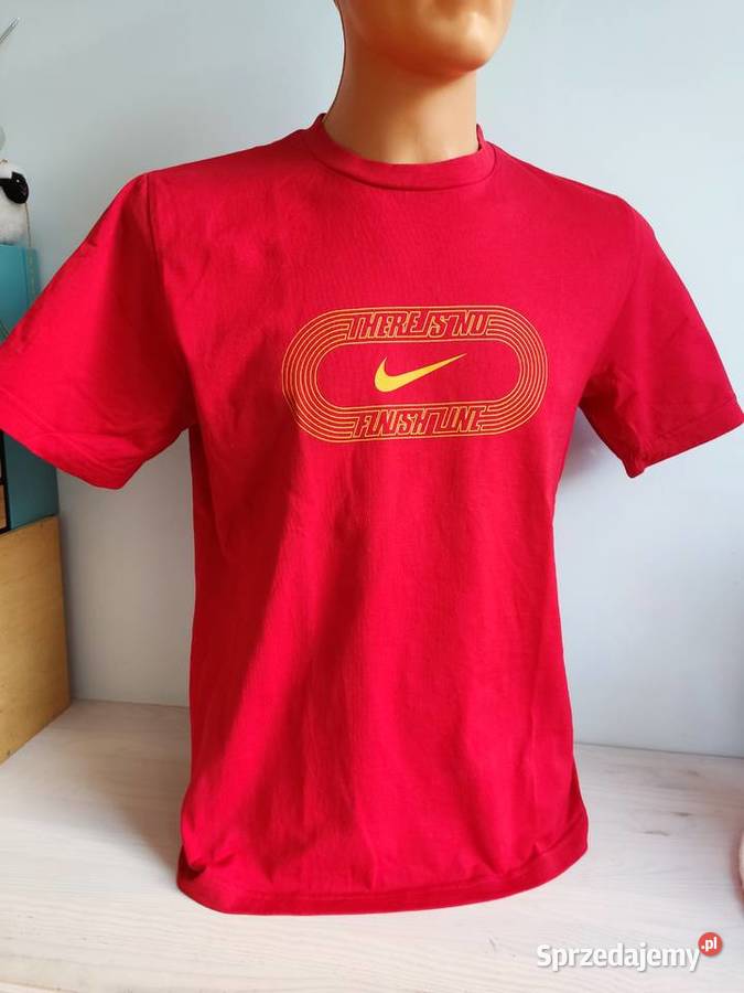 Koszulka Nike czerwona There is no finish line Głuchołazy