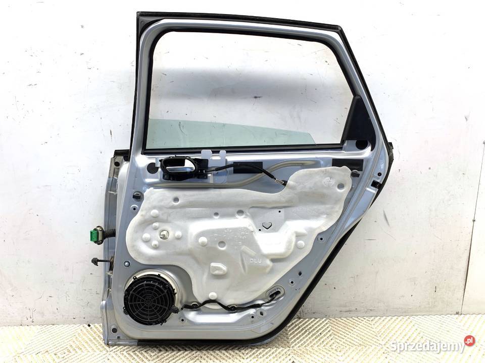 DRZWI PRAWY TYŁ CITROEN C4 II Hatchback LAKIER