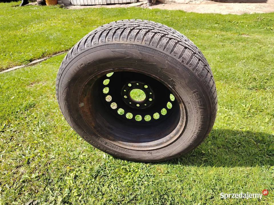 Opony zimowe Nokian R15 sprzedam
