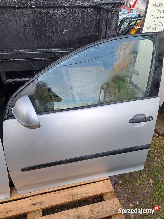 Volkswagen Golf V HB 5D maska drzwi klapa sprzedam