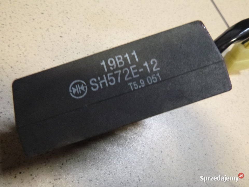 Regulator napięcia Suzuki Intruder VL 125 sprzedam