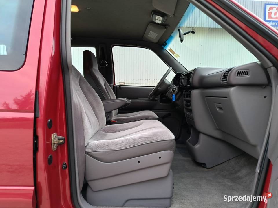 Chrysler Voyager Nowości w Polsce Oryginalny