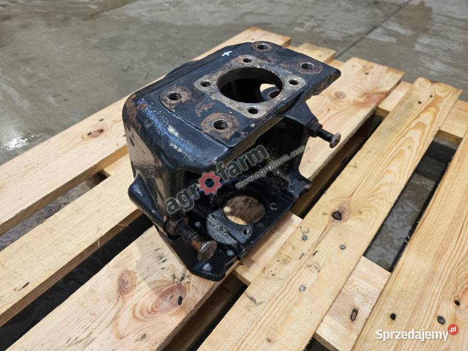 Zwrotnica LH DeutzFahr Agrotron 100 90