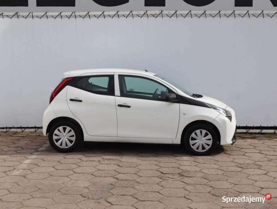 Toyota Aygo 10 VVTi Łódź