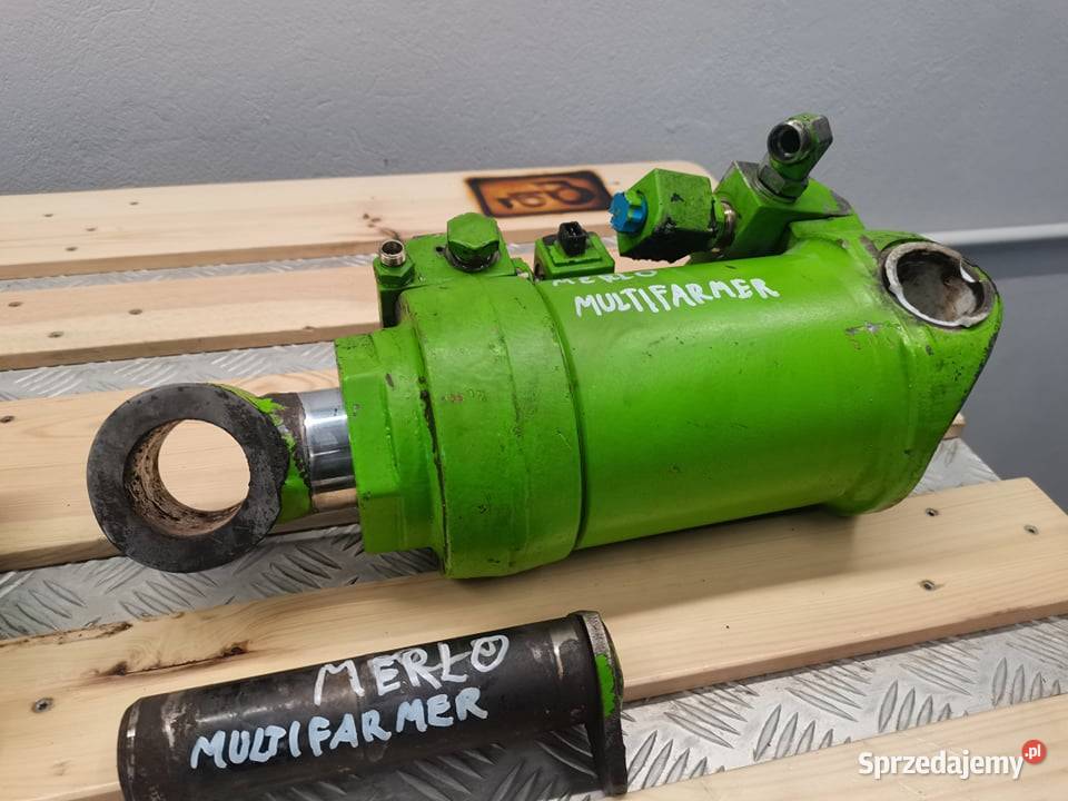 Cylinder hydrauliczny poziomowania osi Merlo Wilkowo