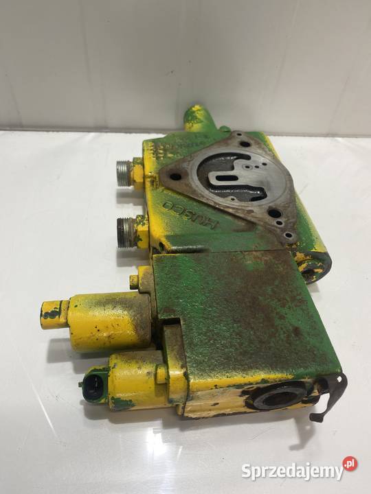 ZAWÓRSEKCJA HYDRAULCZNA JOHN DEERE 7930 RE216049