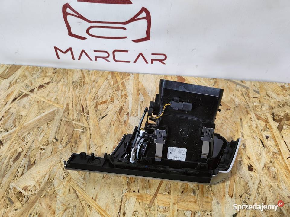 Kratka Nawiewu Lewa Mercedes EKlasa W212 Lift osobowe Pleszew