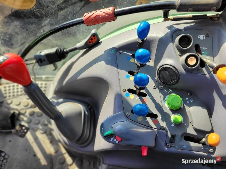DeutzFahr Agrotron 128 ciągnik rolniczy moc 128 Zaklików sprzedam