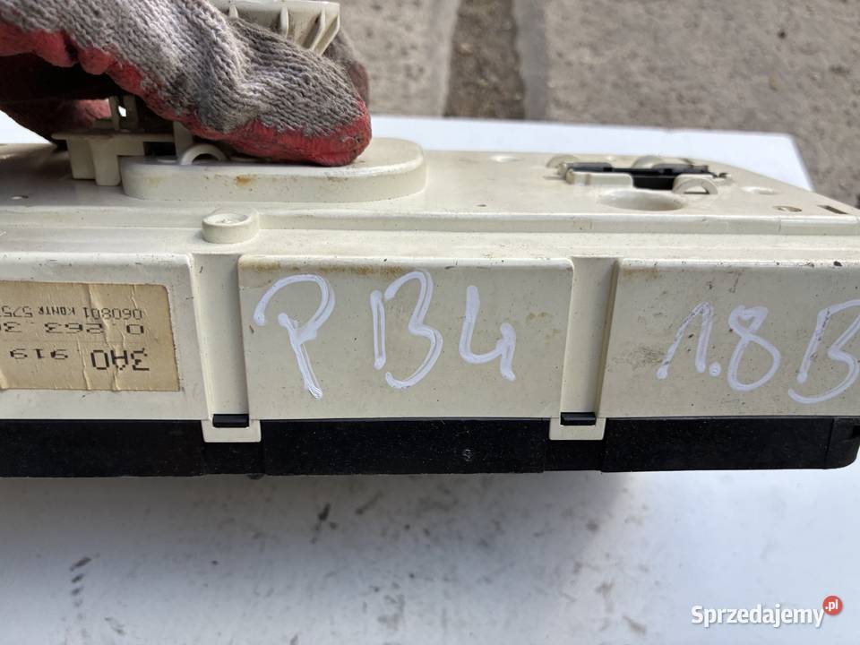 Licznik Zegar Volkswagen Passat B4 18B osobowe lubelskie Wisznice sprzedam