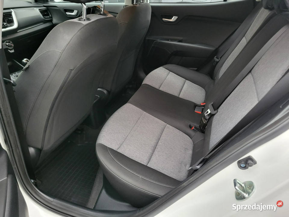 Kia Stonic 12 benzynaserwisowany w światła przeciwmgielne Toruń