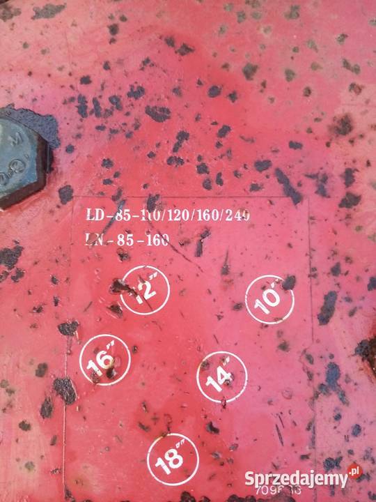 Pług obrotowy Kverneland 4 skibowy LD 85 Vario 3 Raczki