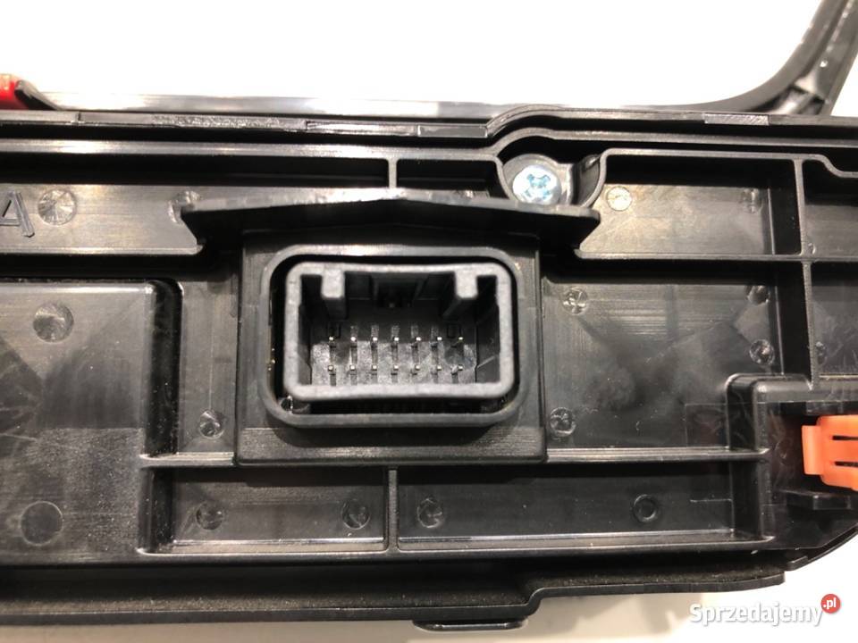 PANEL STEROWANIA NAWIEWU TOYOTA COROLLA E21 osobowe