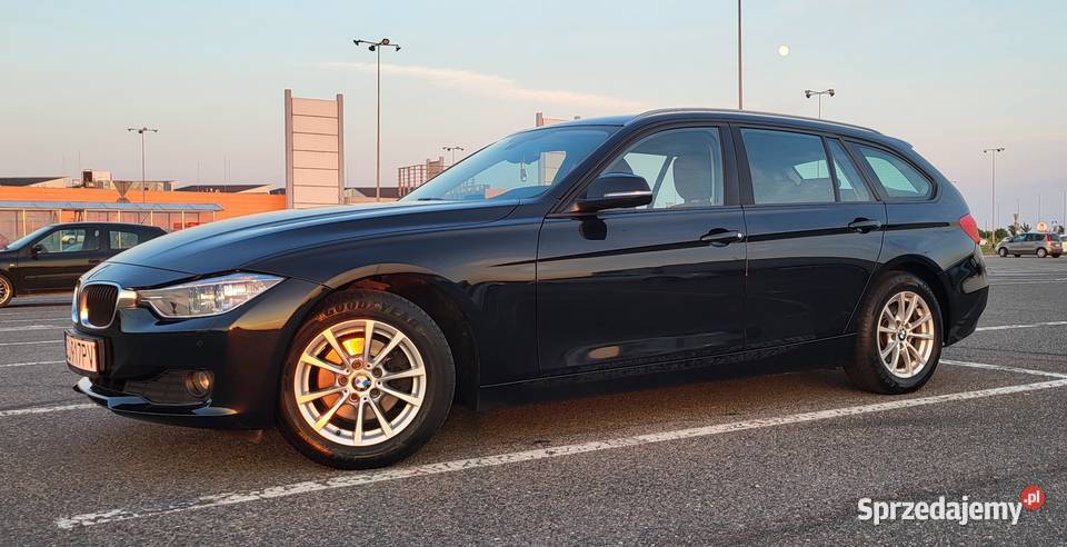 BMW Seria 3 318d F31 Touring gniazdo AUX Gdańsk
