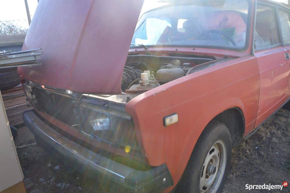 Łada 2105 13 LPG 1984r druga na czesci Szczecinek