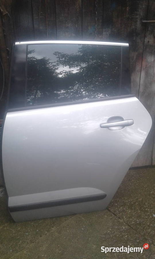Peugot 3008 drzwi próg zderzak belka fotele Grybów