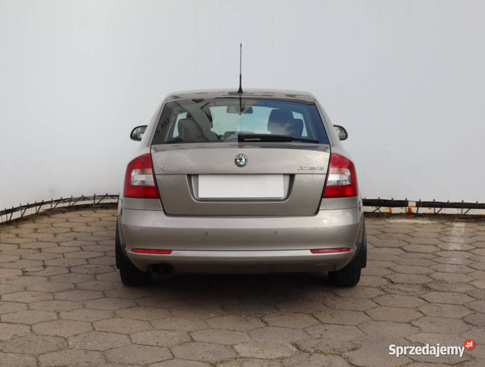 Skoda Octavia 14 TSI 90KM