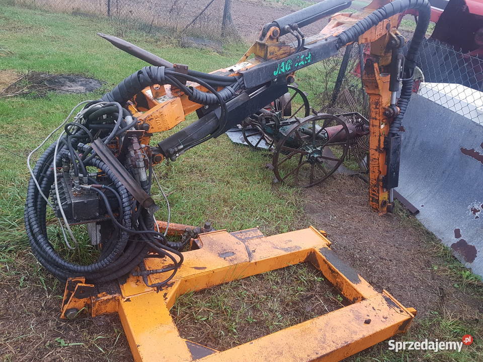 Kosiarka do poboczy Ostrówek-Kolonia