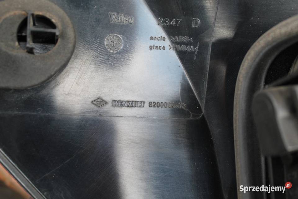 LAMPA PRAWY TYŁ RENAULT LAGUNA II 8200002472 Lampy przednie wielkopolskie sprzedam