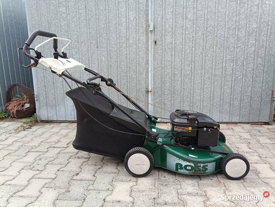 Kosiarka z napędem BOSS VEGA BriggsStratton Ponikiew sprzedam
