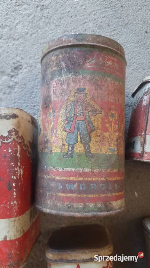 Stare zabytkowe puszki Brzozów