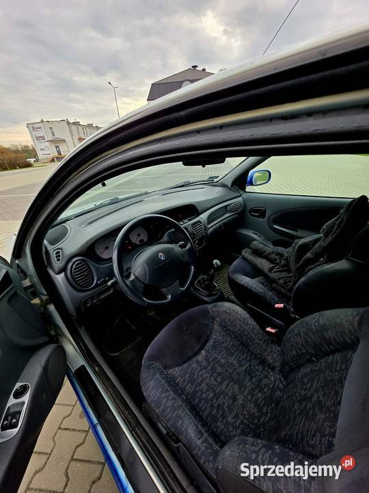 Renault Megane nieuszkodzony Łańcut