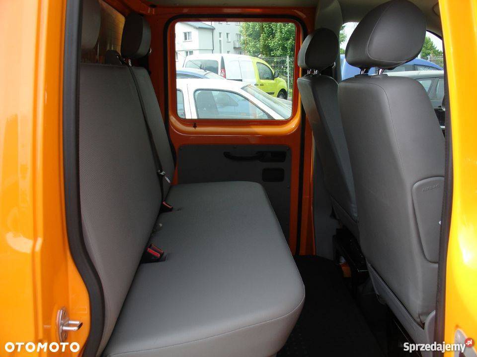 Volkswagen Transporter T5 Brygadówka Doka Dubel skrzynia Volkswagen Motoryzacja Sierakowice