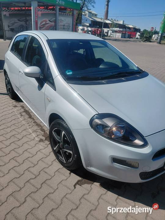 Sprzedam Fiata Punto Evo Rok produkcji 2012
