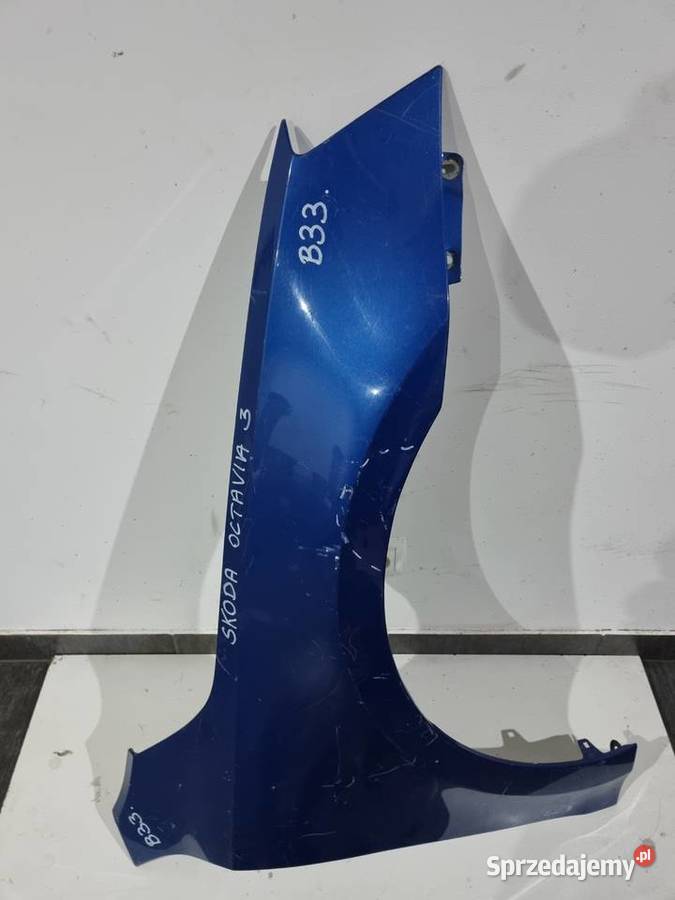 PRAWY BŁOTNIK B33 SKODA OCTAWIA III
