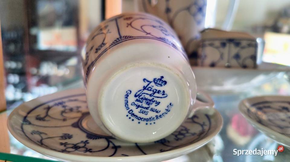 Piękny serwis 12 osób Chorzew