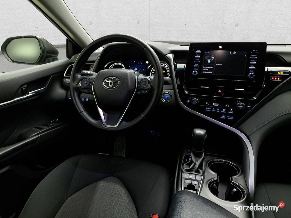 Toyota Camry IX 2018 automatyczna Komorniki sprzedam
