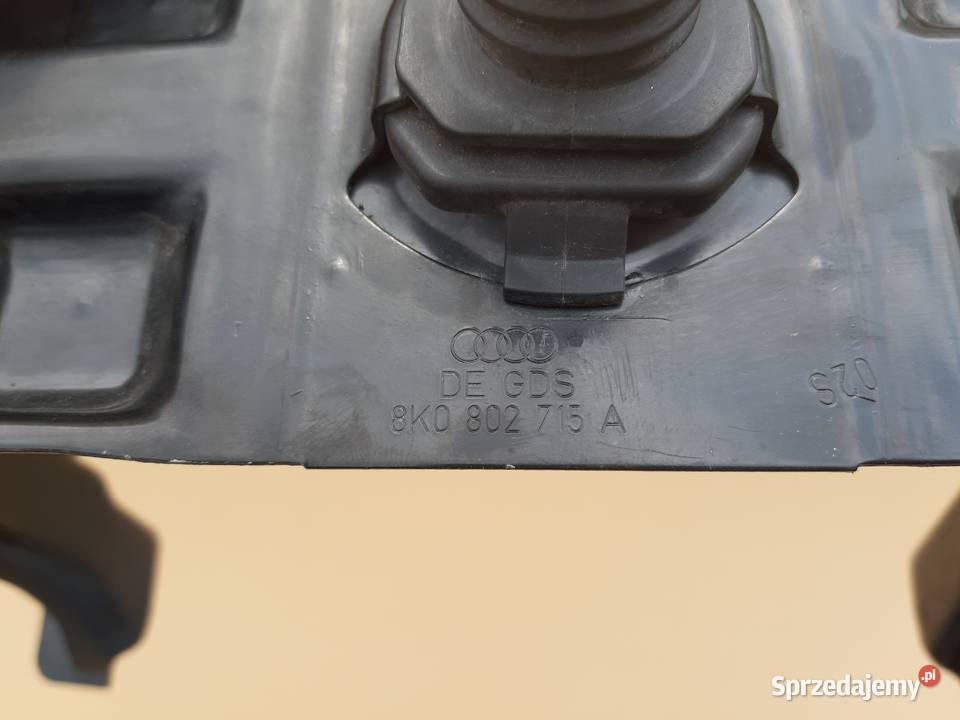 AUDI A4 B8 UCHWYT MOCOWANIE KOŁA ZAPASOWEGO Trzciel