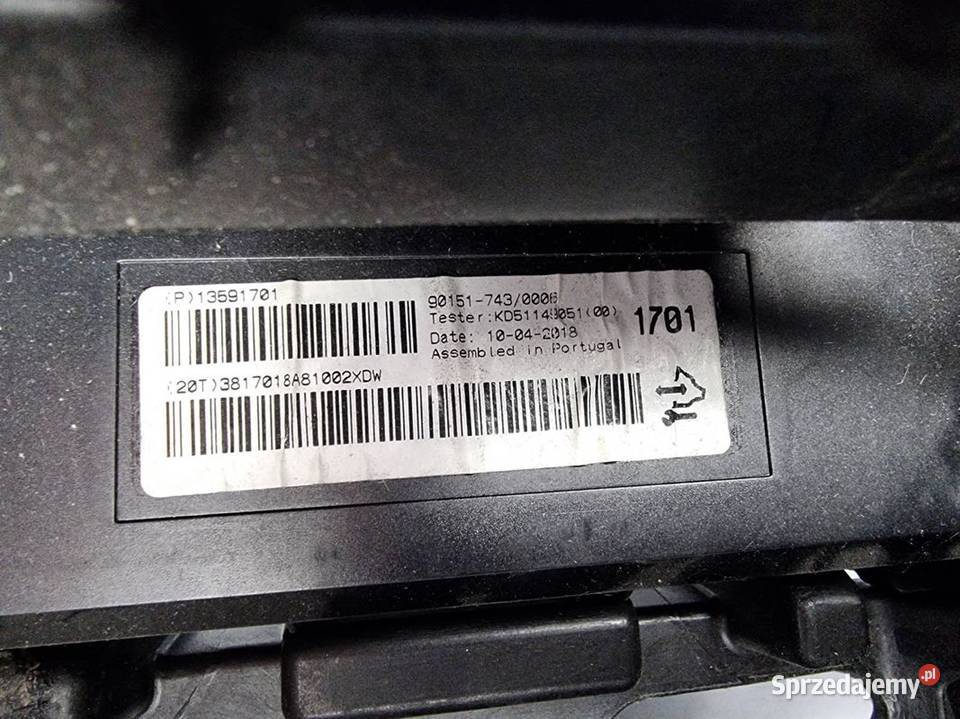 DESKA KOKPIT OPEL ASTRA J 39021702 Lipno