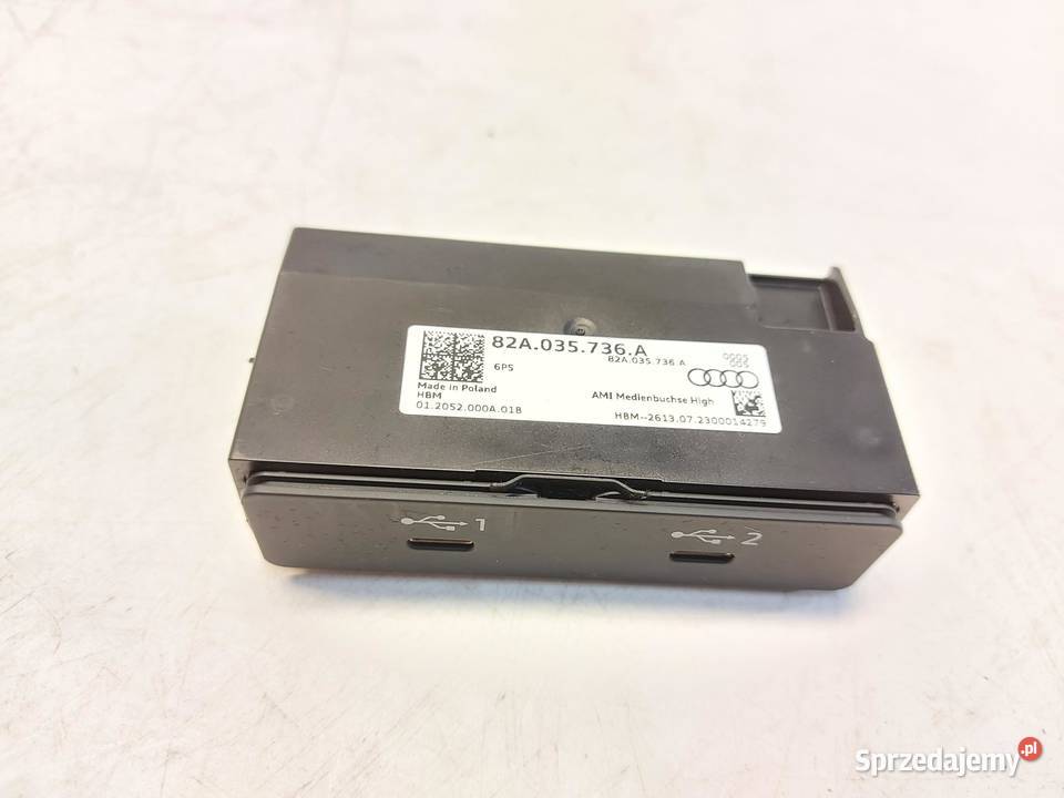 Porsche Taycan GTS 9J1 2023r Gniazdo port