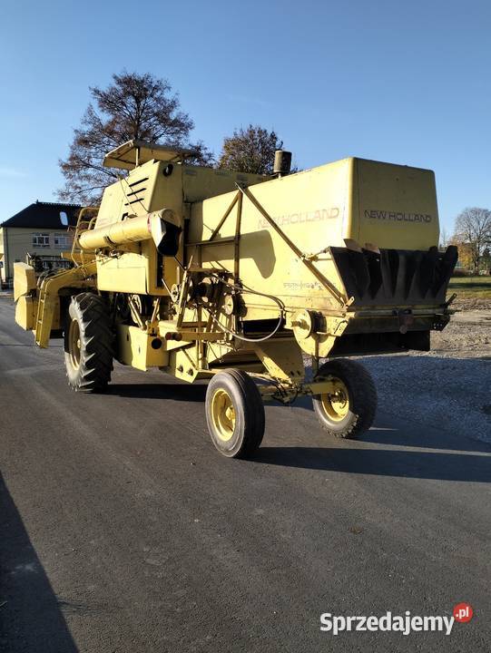 Sprzedam kombajn zbożowy Holland 1530 nieuszkodzony Lechów