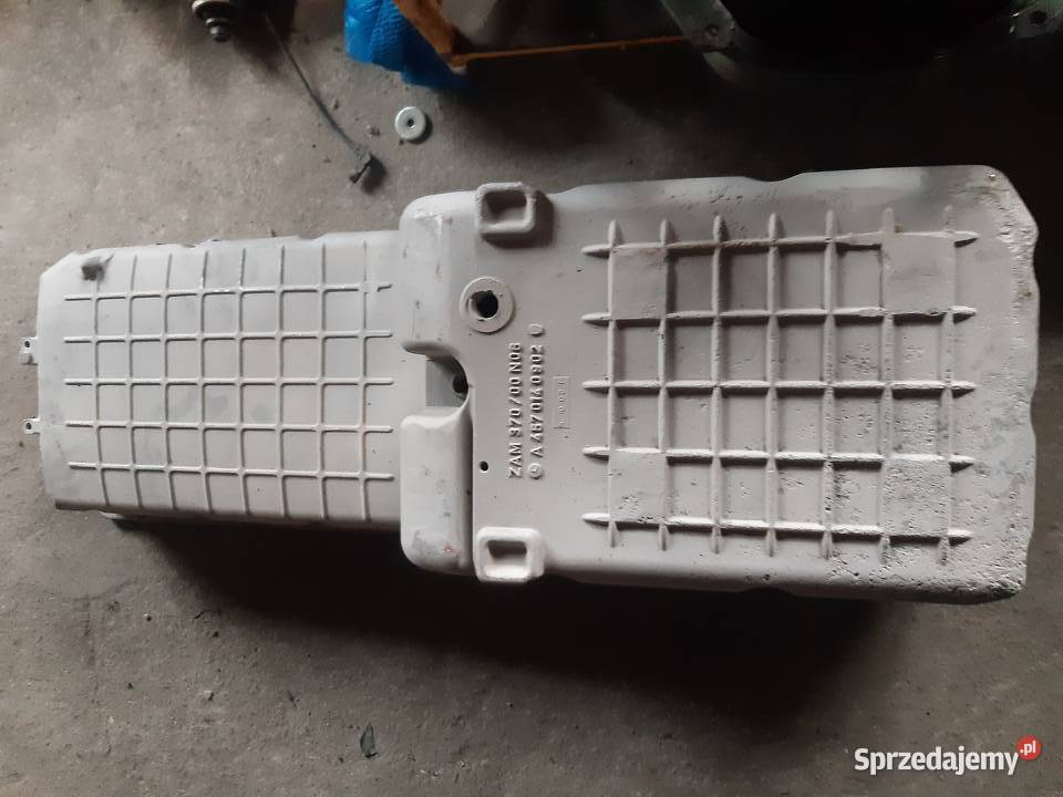 Misa miska oleju mercedes axor claas 4570140902 Żywiec