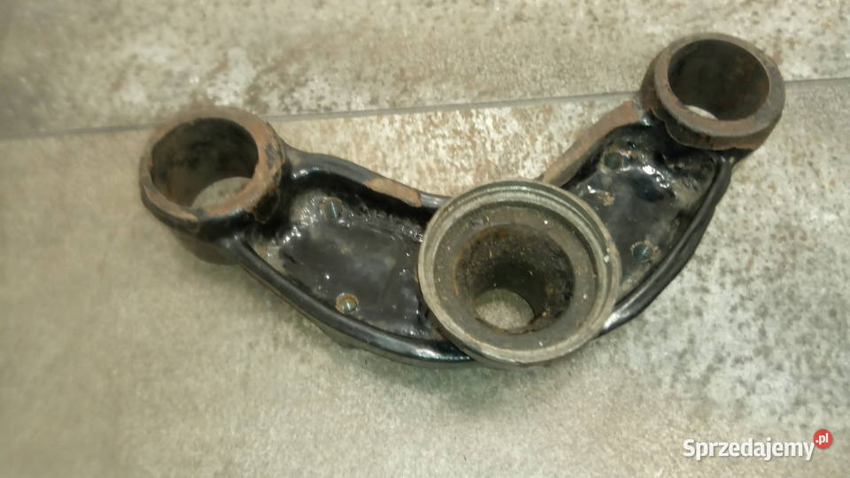 Górna półka zawieszenia przód Junak M10