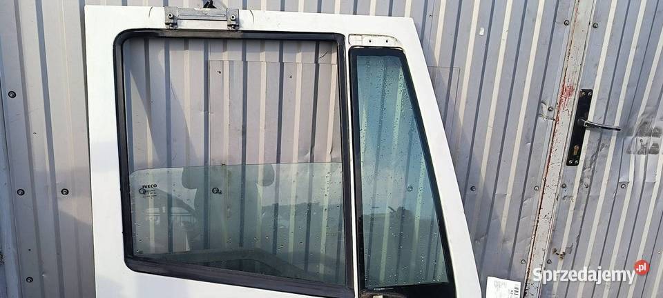 DRZWI PRAWE PRZÓD IVECO EUROCARGO 100E18 Pozostałe Lipno
