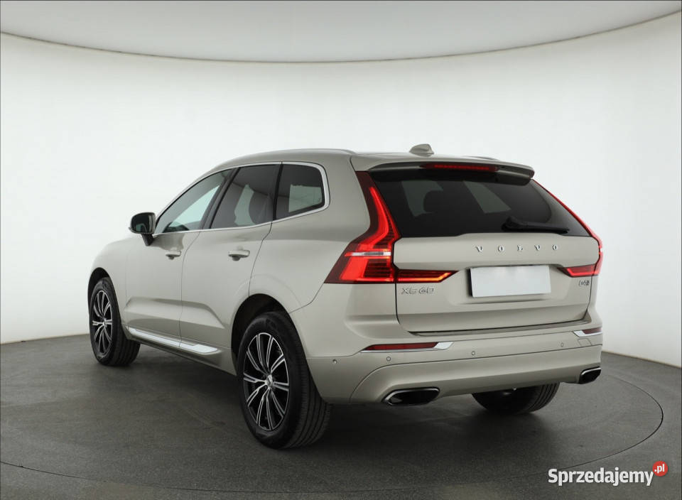 Volvo XC60 B4 AWD elektryczne lusterka Piaseczno