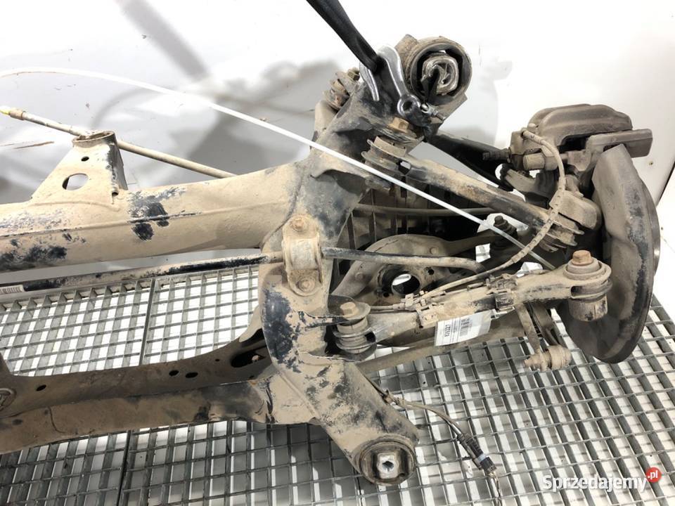 BELKA TYŁ BMW F34 Hatchback TYLNA ZAWIESZENIA